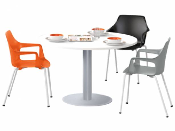 Eol - Gamme pour espaces collectifs Gelati - Chaises, fauteuils et tabourets empilables pour usage intérieur et extérieur Eol - Gamme pour espaces collectifs Gelati - Chaises, fauteuils et tabourets empilables pour usage intérieur et extérieur EOL GELATI Restauration & cafétéria