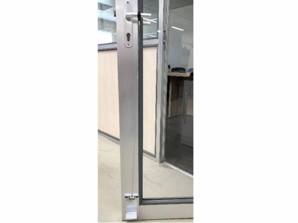 Eol - Protect Open - Système d'ouverture de porte avec le pied EOL PROTECT Open Rangement & organisation