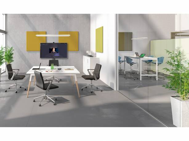 Yealink Solution clé en main certifiée Microsoft Teams pour 3 à 6 personnes BUNDLE MVC300-II-Chorus-1Display Systèmes de visioconférence certifiés Microsoft Teams